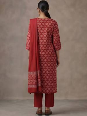 everyday women floral printed regular gotta patti cotton kurta with trousers & with dupatta 6