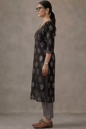 classic women floral embroidered regular beads and stones cotton kurta with trousers & with dupatta