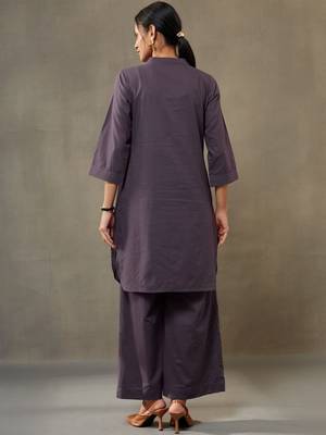 women dyed regular cotton kurta with palazzos 4
