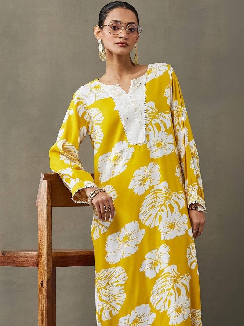 structured women floral printed regular gotta patti kurta with palazzos