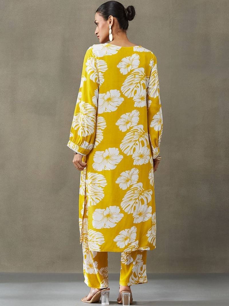 structured women floral printed regular gotta patti kurta with palazzos