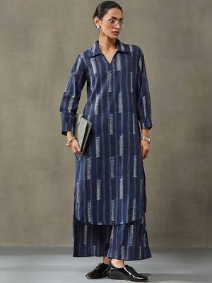 lightweight women floral printed regular cotton kurta with trousers 1