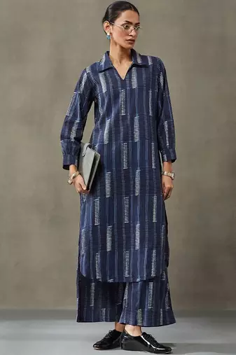 lightweight women floral printed regular cotton kurta with trousers