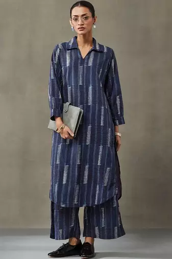 lightweight women floral printed regular cotton kurta with trousers