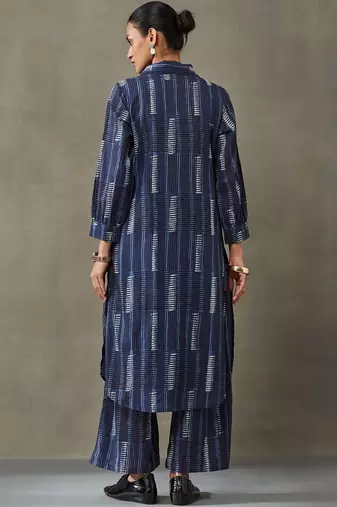 lightweight women floral printed regular cotton kurta with trousers