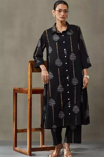 structured printed cotton kurta sets
