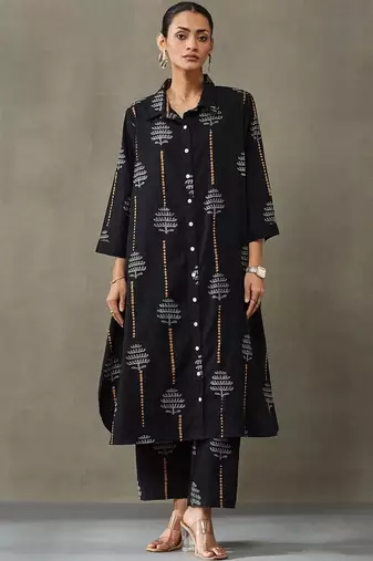 structured printed cotton kurta sets