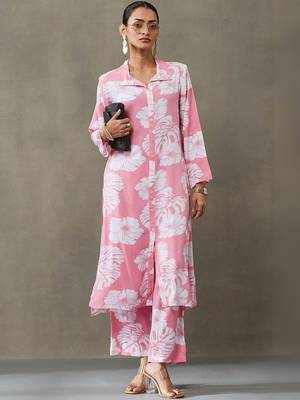 lightweight women floral printed regular kurta with palazzos 1