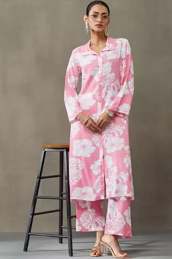 lightweight women floral printed regular kurta with palazzos