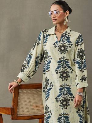 structured women floral embroidered regular thread work cotton kurta with trousers 3