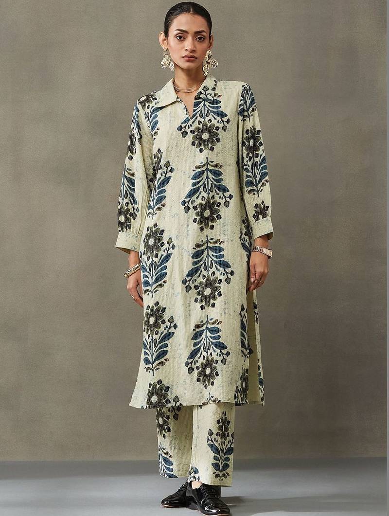 structured women floral embroidered regular thread work cotton kurta with trousers