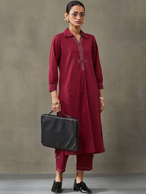 contemporary formal women regular thread work cotton kurta with trousers 1