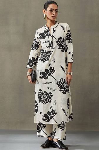 contemporary women floral printed regular gotta patti cotton kurta with trousers