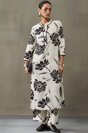 contemporary women floral printed regular gotta patti cotton kurta with trousers