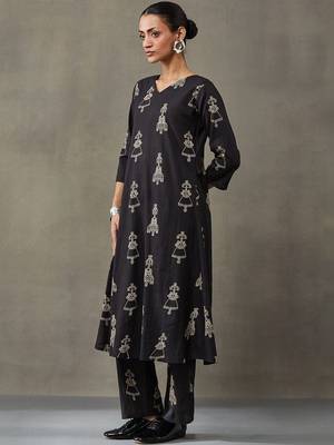 everyday women ethnic motifs printed regular cotton kurta with trousers 3