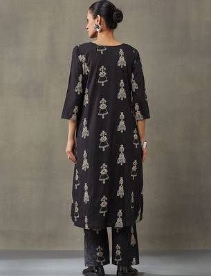 everyday women ethnic motifs printed regular cotton kurta with trousers 6