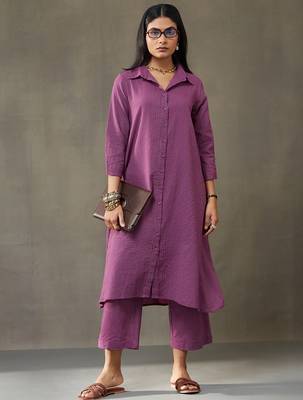 smart women printed regular cotton kurta with trousers 6