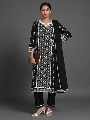 everyday workwear printed ethnic motifs kurta with trousers & with dupatta 1