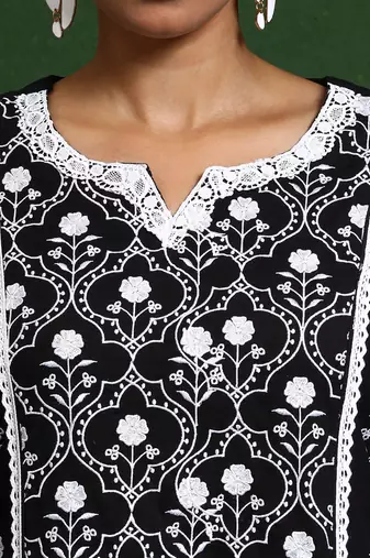 everyday workwear printed ethnic motifs kurta with trousers & with dupatta