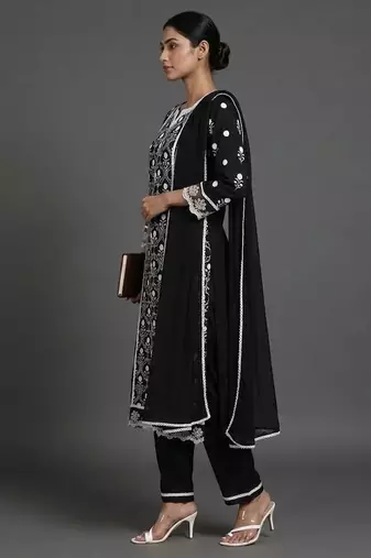 everyday workwear printed ethnic motifs kurta with trousers & with dupatta