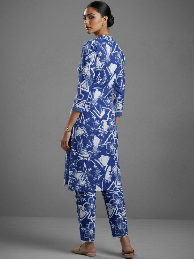 contemporary women floral printed regular kurta with trousers