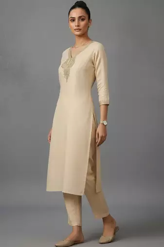 everyday women embroidered regular thread work kurta with trousers & with dupatta
