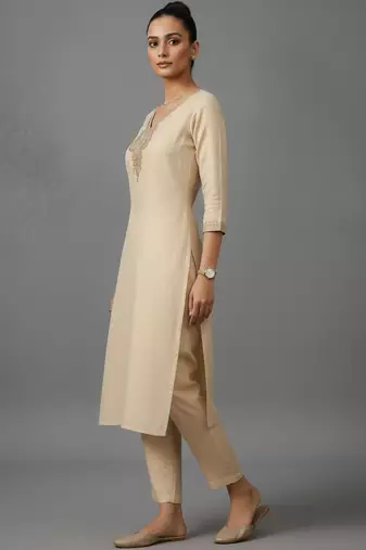 everyday women embroidered regular thread work kurta with trousers & with dupatta