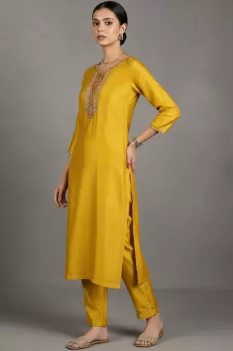 structured workwear women regular beads and stones kurta with trousers & with dupatta