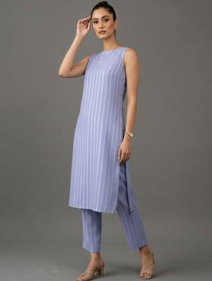 smart women striped regular cotton kurta with trousers 3
