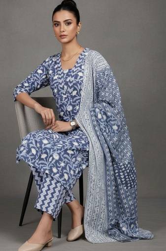 contemporary women floral printed regular cotton kurta with trousers & with dupatta