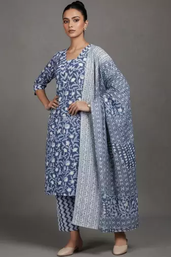 contemporary women floral printed regular cotton kurta with trousers & with dupatta