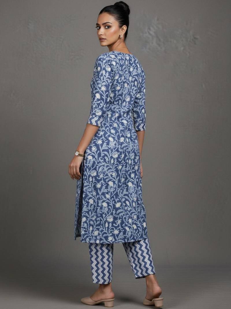 contemporary women floral printed regular cotton kurta with trousers & with dupatta