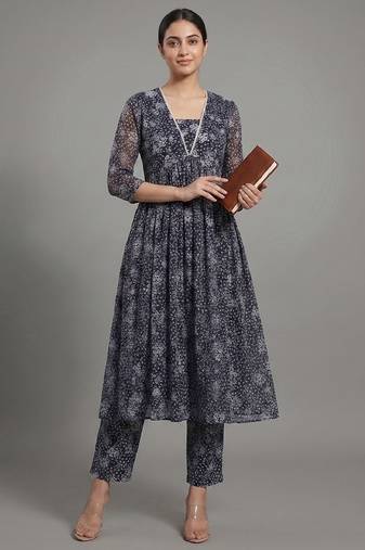 everyday workwear women floral printed empire silk georgette kurta with trousers
