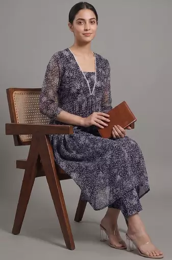 everyday workwear women floral printed empire silk georgette kurta with trousers