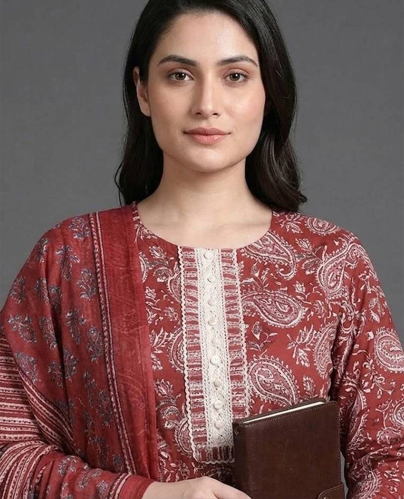 relaxed-silhouette paisley printed cotton kurta with trousers & with dupatta