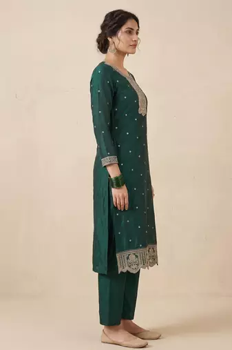 everyday classic women ethnic motifs embroidered regular kurta with trousers & with dupatta