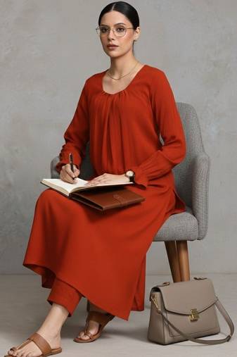 women regular workwear kurta with trousers