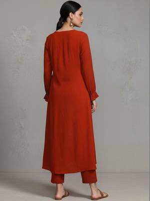women regular workwear kurta with trousers 3