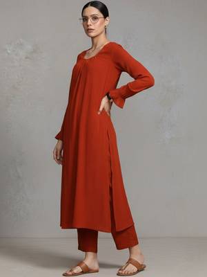 women regular workwear kurta with trousers 6