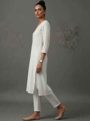 women regular workwear kurta with trousers 2