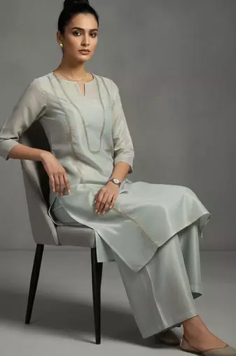 women ethnic motifs embroidered regular thread work workwear kurta with palazzos