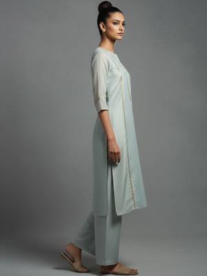 women ethnic motifs embroidered regular thread work workwear kurta with palazzos 2