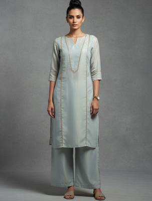 women ethnic motifs embroidered regular thread work workwear kurta with palazzos 3