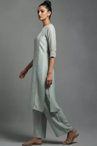 women ethnic motifs embroidered regular thread work workwear kurta with palazzos