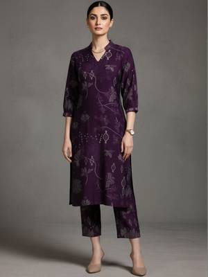women ethnic motifs printed regular workwear kurta with trousers 1