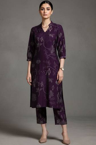 women ethnic motifs printed regular workwear kurta with trousers