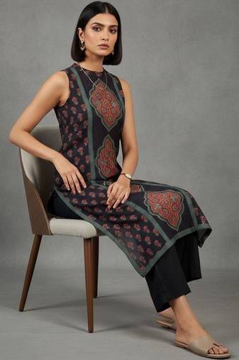 women ethnic motifs printed regular workwear kurta with trousers