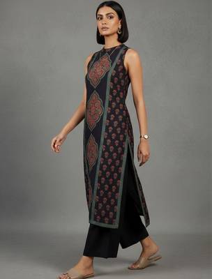 women ethnic motifs printed regular workwear kurta with trousers 7
