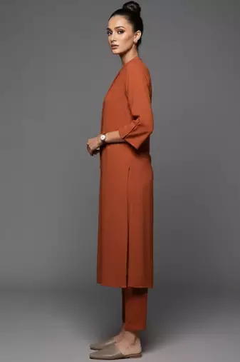 women regular silk crepe workwear kurta with trousers