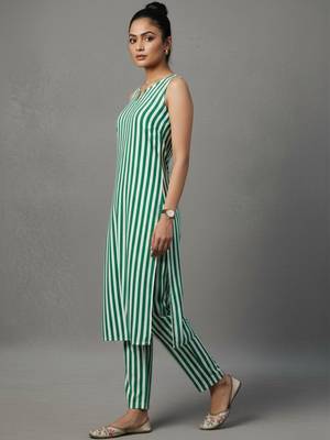 women striped regular workwear kurta with trousers 2